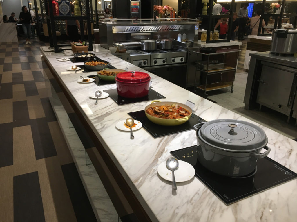 Review - Malaysia Golden Lounge Satellite Kuala Lumpur Airport