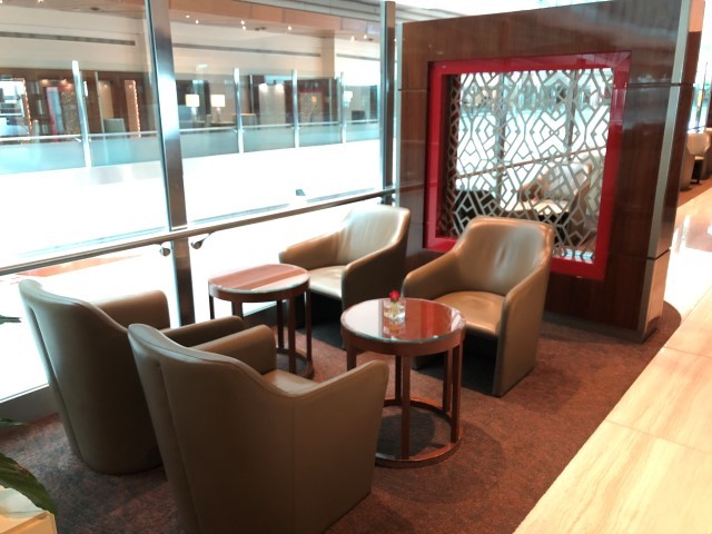 emirates business class lounge concourse B terminal 3 dubai