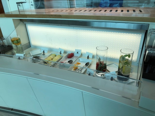 emirates business class lounge concourse B terminal 3 dubai