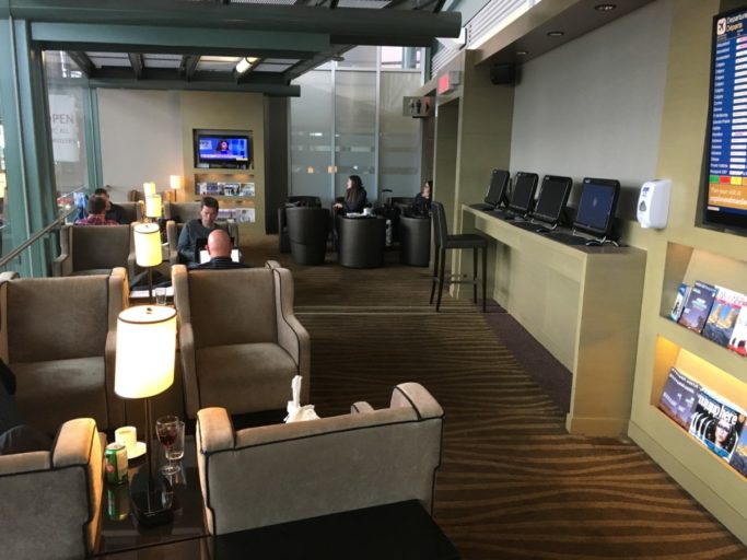 Review – Plaza Premium Lounge – Edmonton Airport