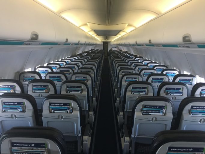 Review Westjet Economy Class - Edmonton naar Vancouver