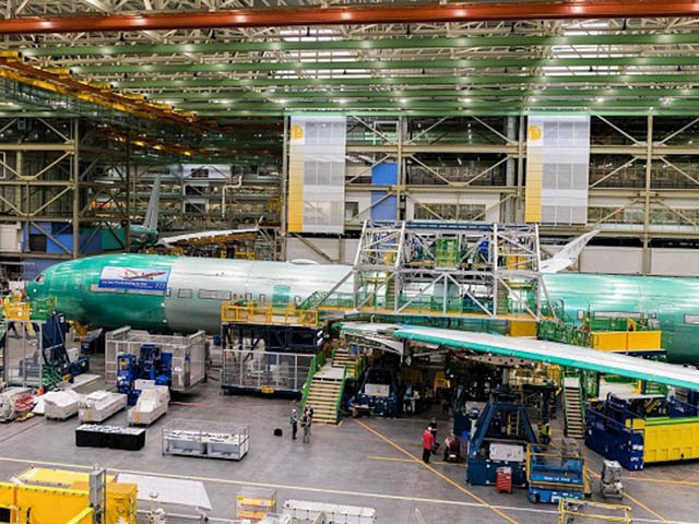 Lufthansa 777X in de fabriek van Boeing (Bron: Boeing)