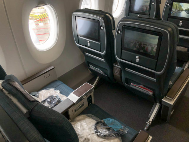 Cathay Pacific Premium Economy Class A350-1000 Amsterdam Hong Kong