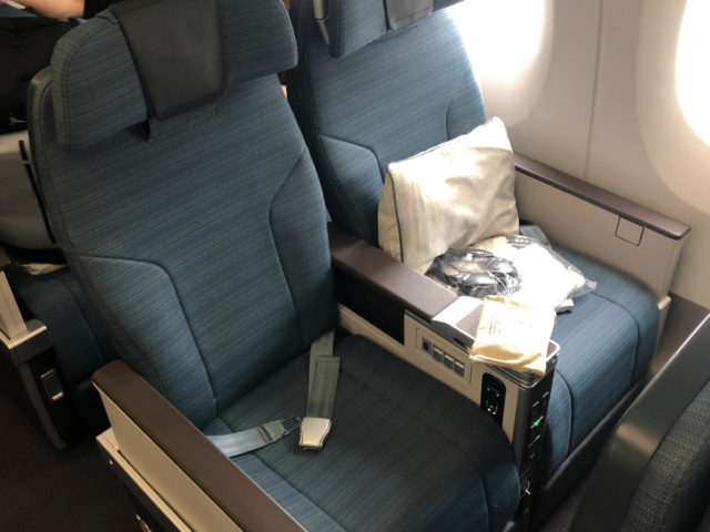 Cathay Pacific Premium Economy Class A350-1000 Amsterdam Hong Kong