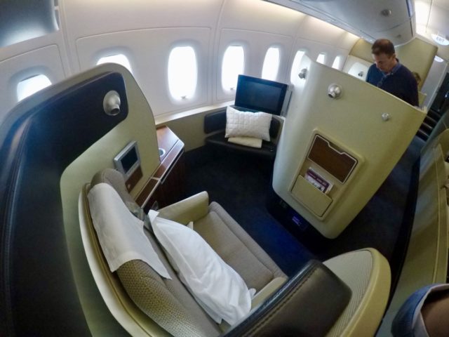 qantas, a380, first class