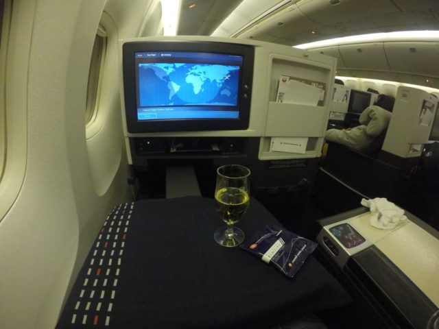 champagne, japan airlines