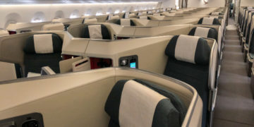 Cathay Pacific Business Class A350-1000 Hong Kong Amsterdam