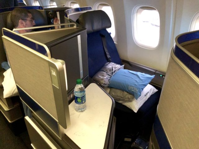 united airlines, polaris, business class, boeing 767