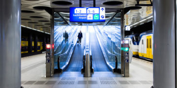 Schiphol is perfect bereikbaar per trein (Bron: Schiphol / Bart Brussee)