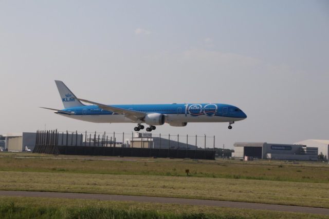 KLM Boeing 787-10 Dreamliner