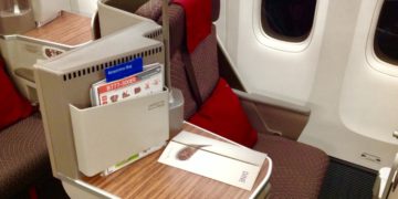 garuda indonesia, business class, boeing 777, review