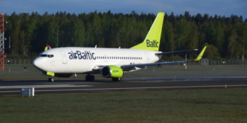 Review: Business Class airBaltic Boeing 737-300 Vilnius-Riga