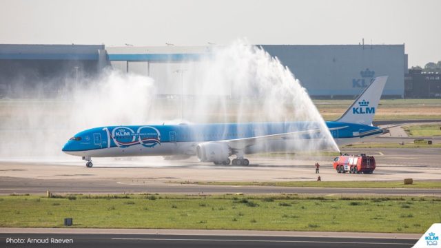 KLM Boeing 787-10 Dreamliner