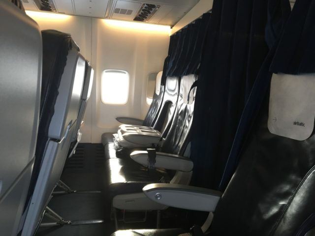 Review: Business Class airBaltic Boeing 737-300 Vilnius-Riga