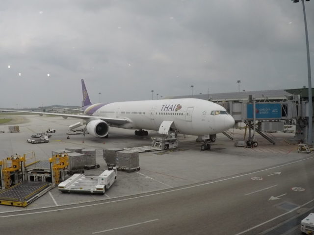 thai airways, boeing 777, business class, review