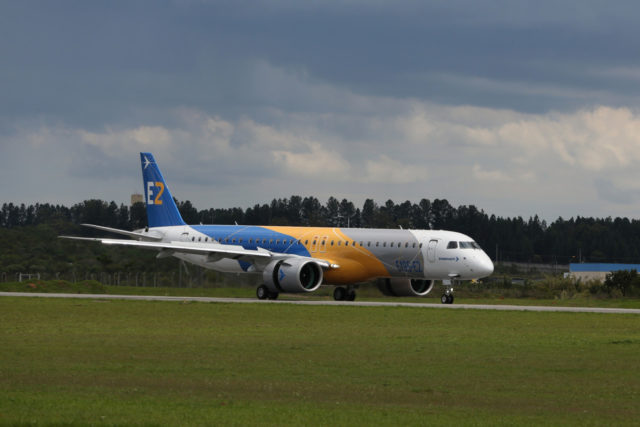 KLM toont interesse in Embraer 195-E2 tijdens Paris Air Show