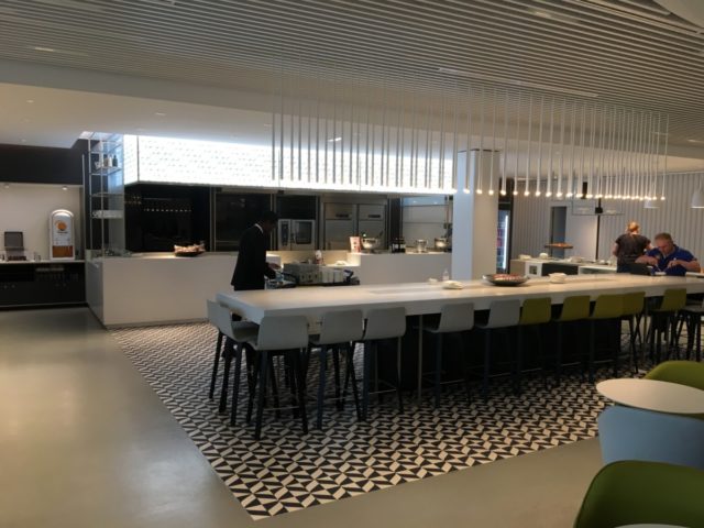 Review: Air France Lounge Paris CDG Terminal 2E Hall L