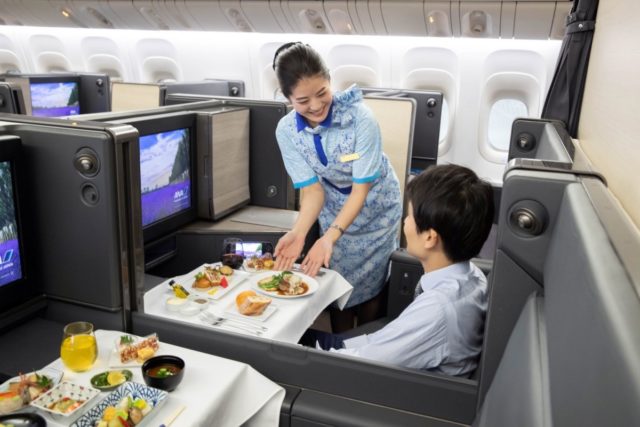 ANA vernieuwt cabine op 777 - Van First- tot Economy Class