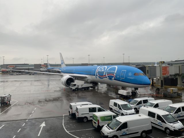 InsideLook: KLM Boeing 787-10 Dreamliner | PH-BKA | Oranjebloesem