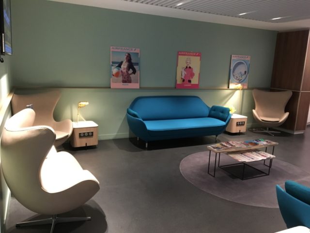 Review: Air France Lounge Paris CDG Terminal 2E Hall L