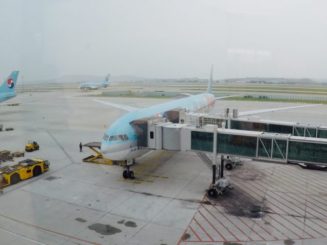 korean air, business class, Boeing 777, review