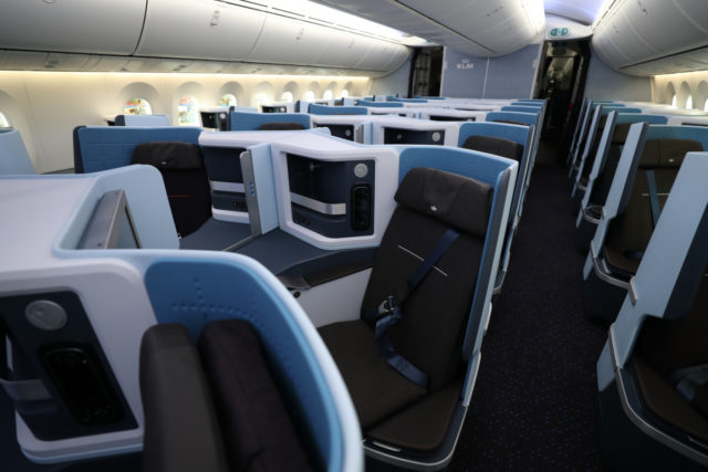 KLM Boeing 787-10 Dreamliner World Business Class