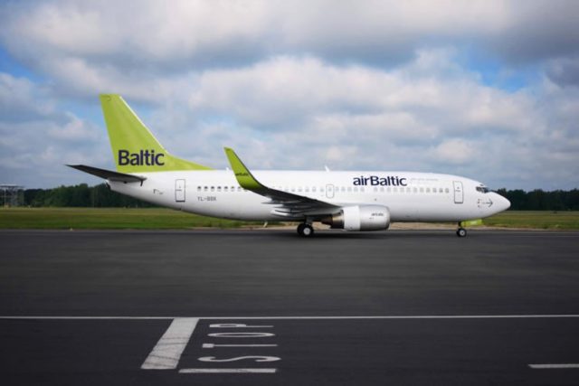 Boeing 737-300 van airBaltic (Bron: airBaltic)