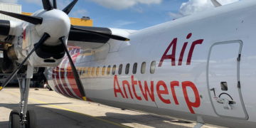 Fokker 50 van Air Antwerp (Bron: Air Antwerp)