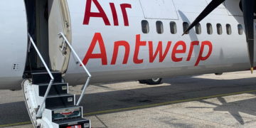 Fokker 50 van Air Antwerp (Bron: Air Antwerp)