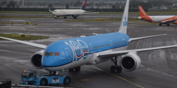 Review: KLM World Business Class - Boeing 787-10 Dreamliner