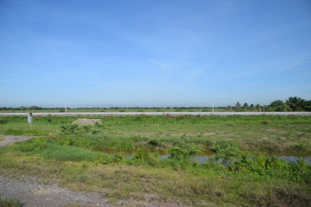 Bestemmingstips: Met de trein van Bangkok richting Cambodja en lopend over de grens