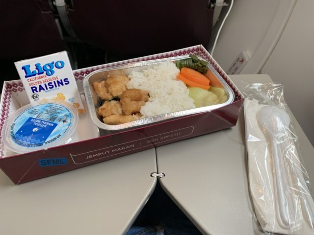 Review: Malaysia Airlines Economy Boeing 737 Phnom Penh - Kuala Lumpur