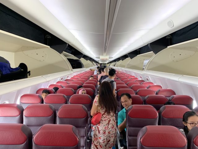 Review: Malaysia Airlines Economy Boeing 737 Phnom Penh - Kuala Lumpur