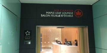 air canada, maple leaf lounge. Heathrow, review