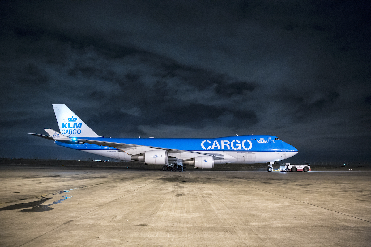 Boeing 747 vrachtvliegtuig van KLM Cargo (gevuld met rozen) verlaat de luchthaven van Nairobi (Bron: KLM)