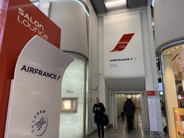 Review - Air France Salon Lounge Paris CDG Terminal 2E in Hall M