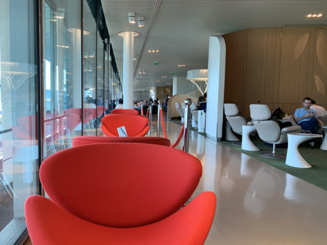 Review - Air France Salon Lounge Paris CDG Terminal 2E in Hall M