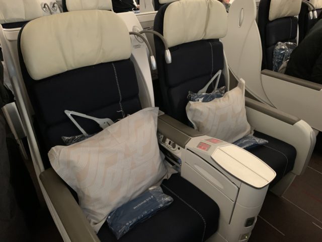 Review Air France A380 Economy Upper deck - Paris CDG naar Los Angeles