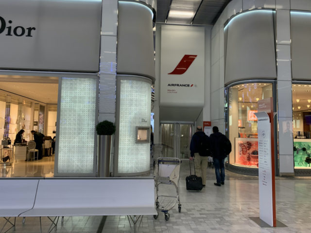 Review - Air France Salon Lounge Paris CDG Terminal 2E in Hall M