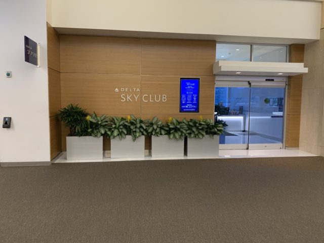 Review - Delta Sky Lounge San Francisco Terminal 1 nabij Gate C3