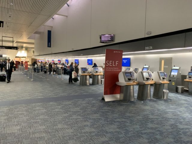 Review - Delta Sky Lounge San Francisco Terminal 1 nabij Gate C3