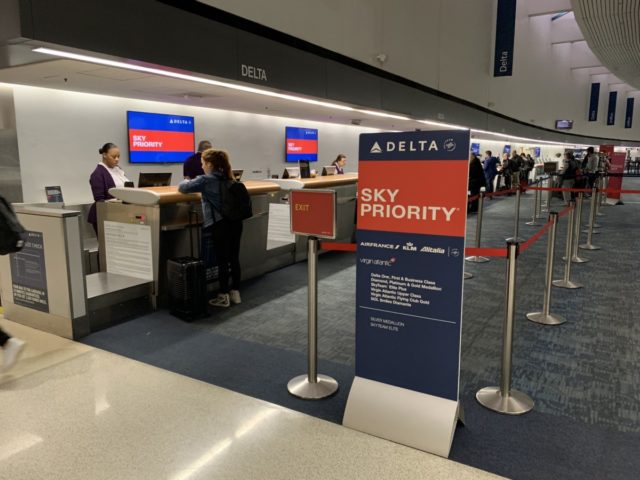 Review - Delta Sky Lounge San Francisco Terminal 1 nabij Gate C3