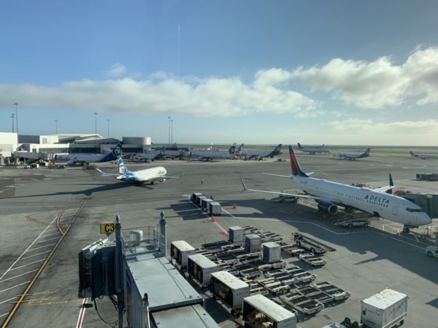 Review - Delta Sky Lounge San Francisco Terminal 1 nabij Gate C3