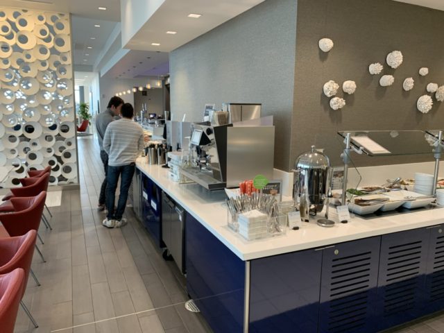 Review - Delta Sky Lounge San Francisco Terminal 1 nabij Gate C3