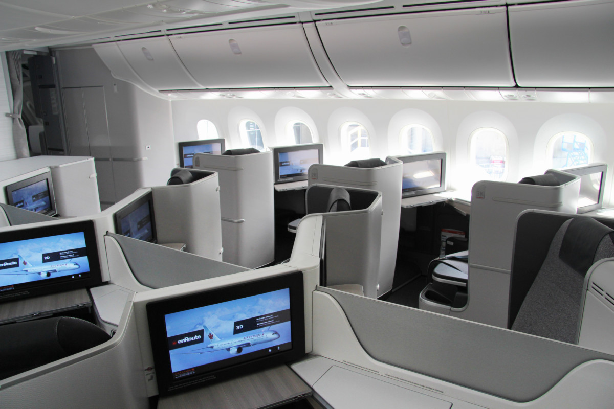 De Business Class (Signature Class) cabine aan boord van de Boeing 787 Dreamliner van Air Canada (Bron: Air Canada)