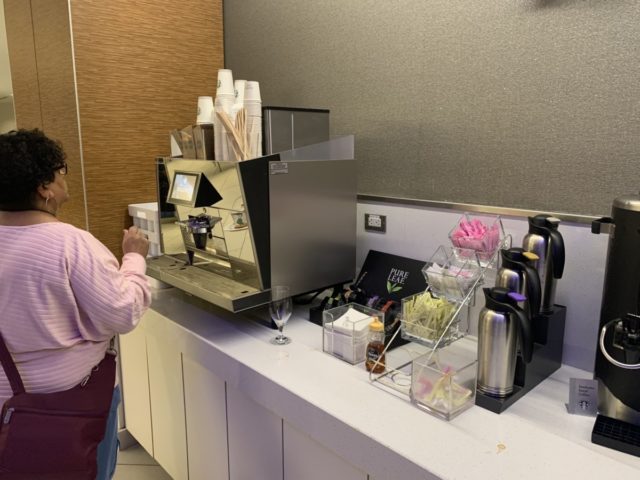 Review Delta Sky Lounge Atlanta - Concourse E nabij Gate E15