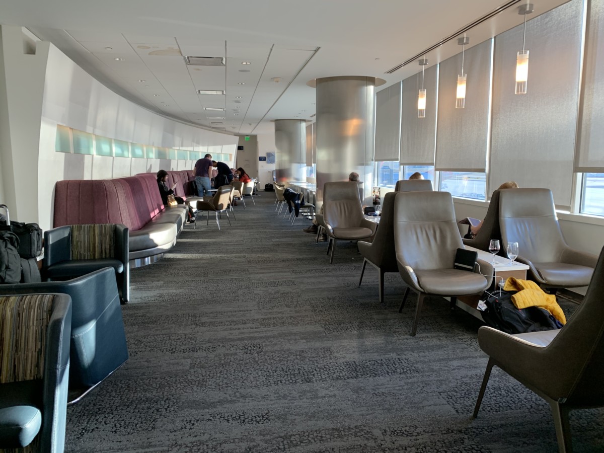 Review Delta Sky Lounge Atlanta Concourse F Mezzanine Level InsideFlyer