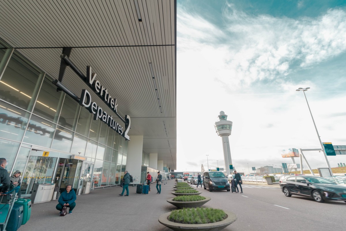 Vertrek 2 te Schiphol (Bron: Unsplash / Ben Koorengevel)