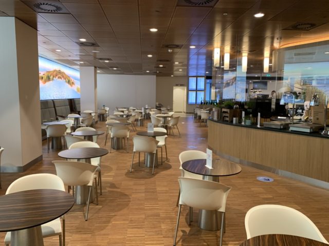 InsideLook: Zo ziet de vernieuwde KLM Crown Lounge 25 uit