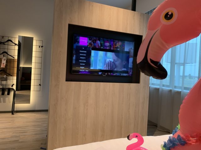 Review: Moxy Amsterdam Schiphol Airport